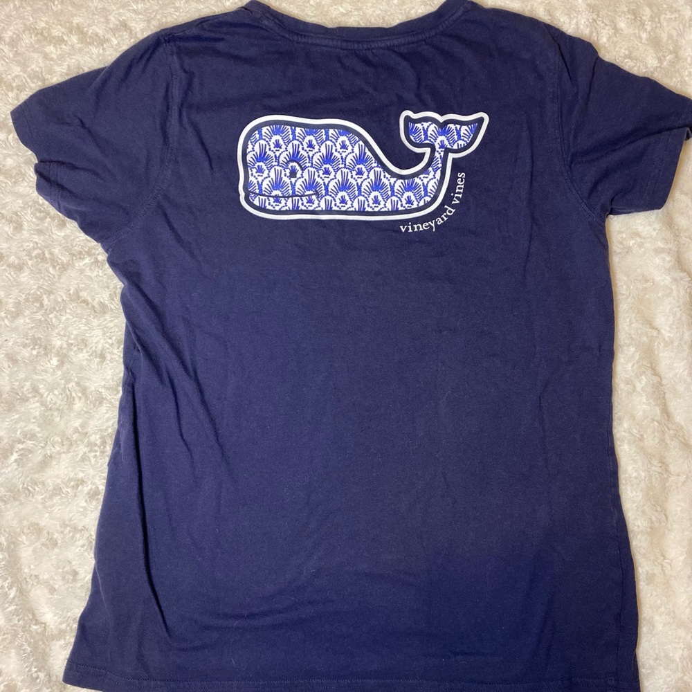 Vineyard Vines T-shirt